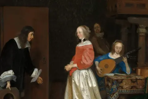 Een man in een zwarte jas, mogelijk een bezoek aan een dame in een rode jurk, terwijl een vrouw luit speelt. Een tafereel uit Gerard ter Borch's oeuvre.