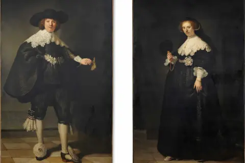 Marten en Oopjen, een rijk geklede man met hoed en cape, en een vrouw in een zwarte jurk met kant, staan naast elkaar in dit dubbelportret.