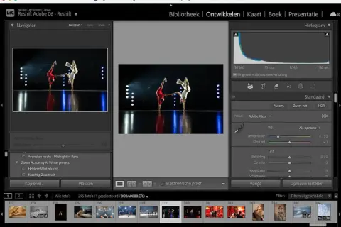 Twee dansers in een handstand op een podium, bewerkt in een gratis Photoshop app-achtige interface.