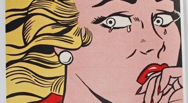 Een huilende vrouw in popart-stijl, kenmerkend voor de stijl van popart kunstenaars. Haar blonde haar wappert, met rode lippen en tranen in haar ogen.
